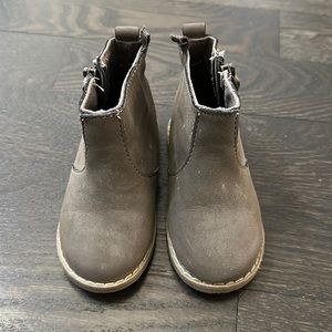 Gap Toddler Ankle Boots - size 6